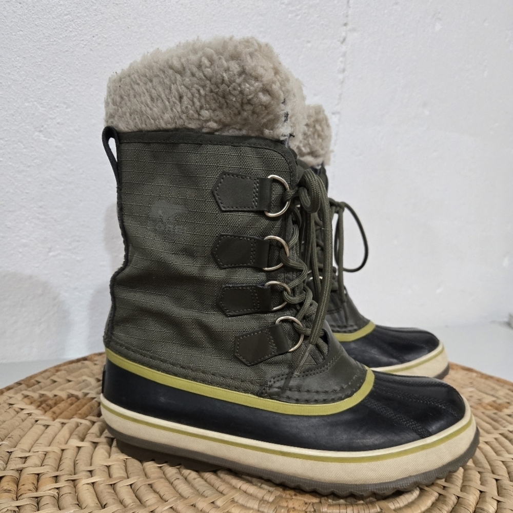 Sorel Carnival Khaki Green Winter Snow Boots 6